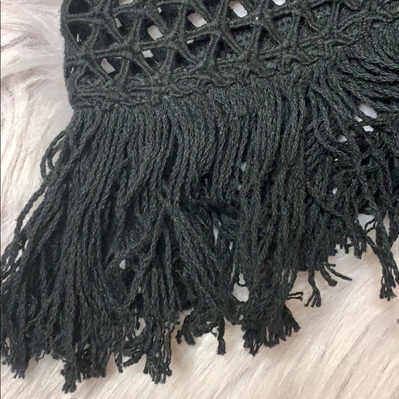 Fringed Top - Picture 2 of 5